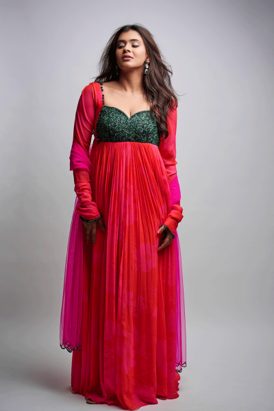 Hebah Patel In Pink/Red Printed Green Work Anarkali Set