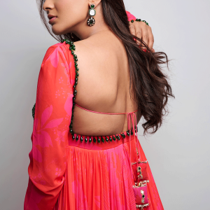 Hebah Patel In Pink/Red Printed Green Work Anarkali Set